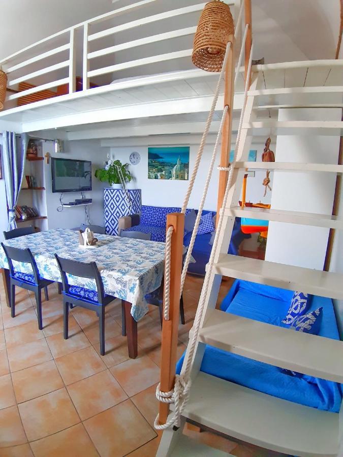 La Casa Azzurra Leilighet Procida Eksteriør bilde