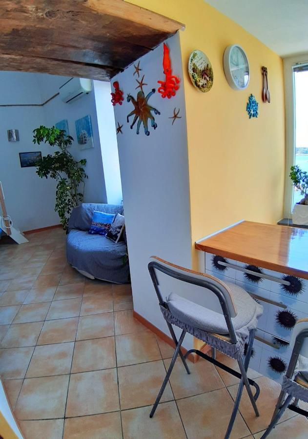 La Casa Azzurra Leilighet Procida Eksteriør bilde